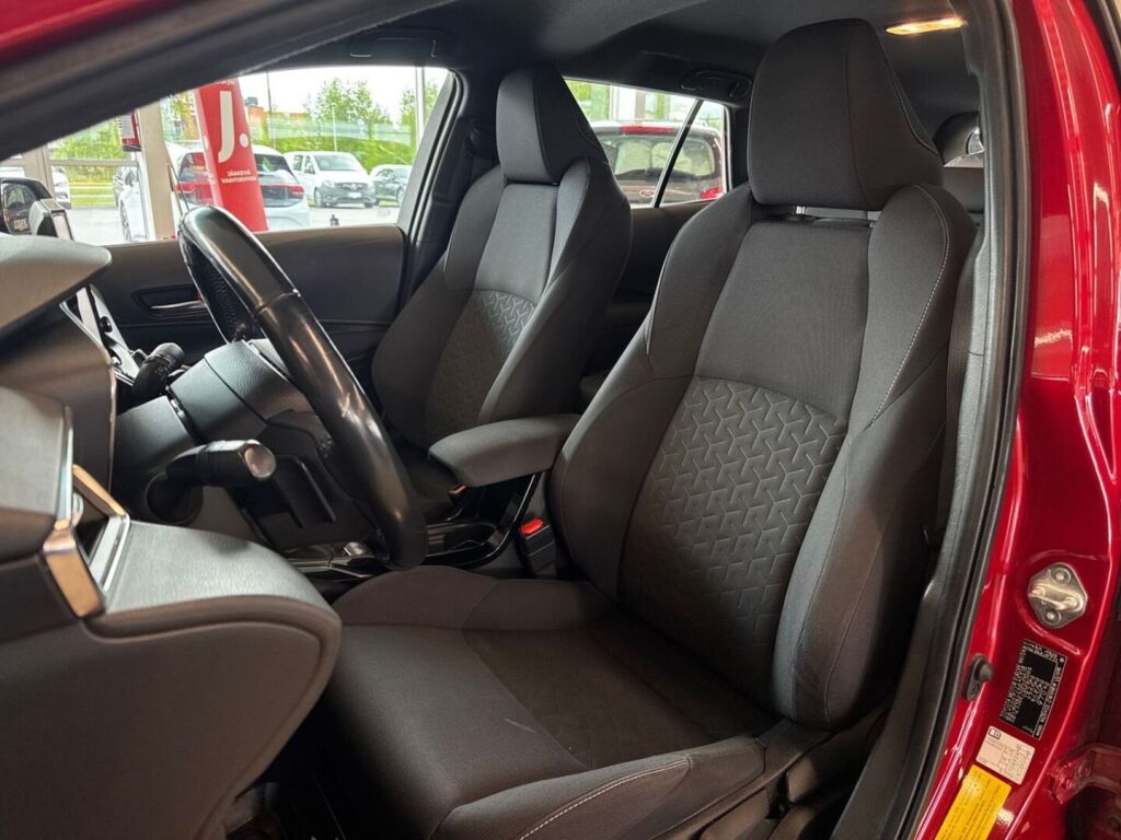 Toyota Corolla 2019 Metallinhohto Punainen
