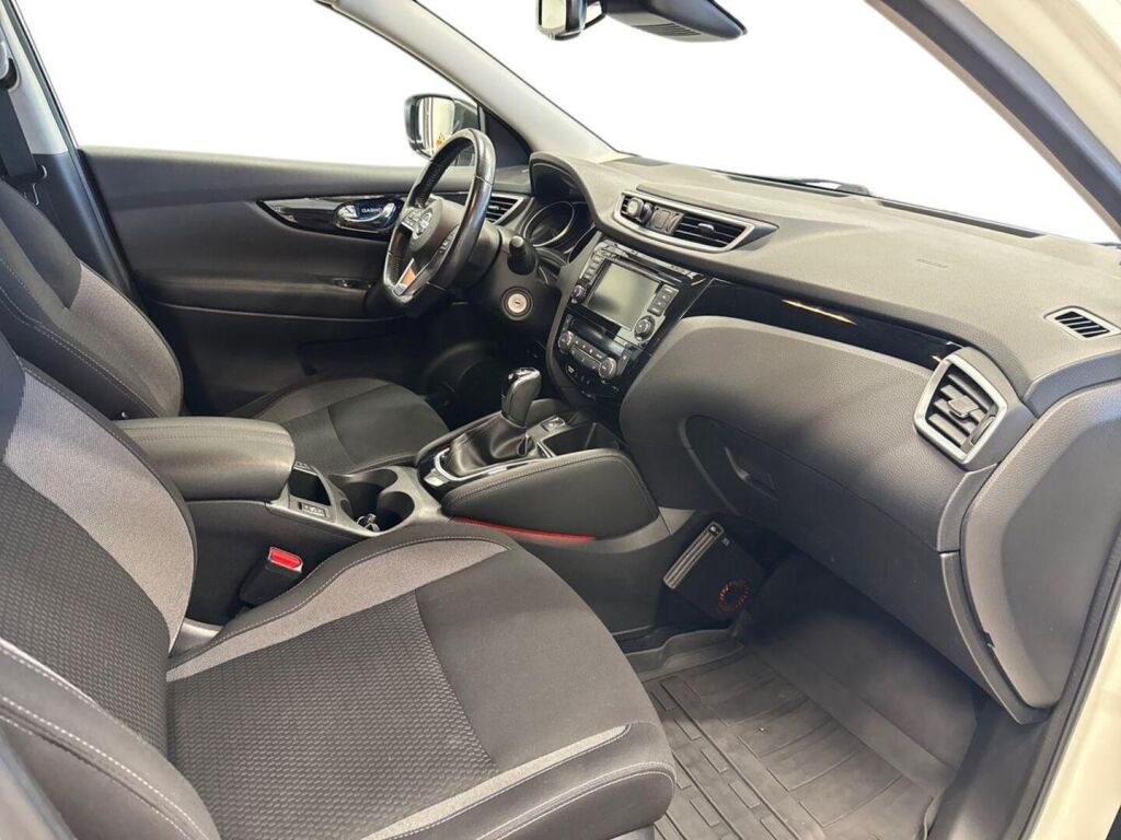 Nissan Qashqai 2020 Valkoinen