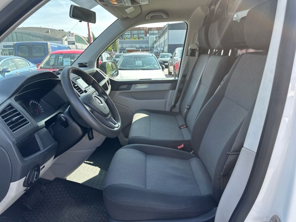 Volkswagen Transporter 2019 Valkoinen