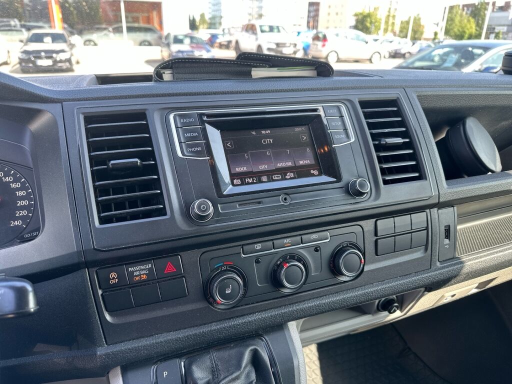 Volkswagen Transporter 2019 Valkoinen