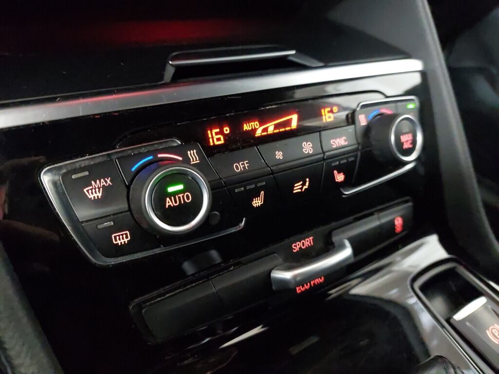 BMW 220 2015 Valkoinen