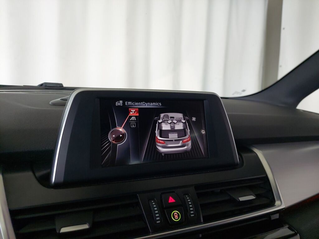 BMW 220 2015 Valkoinen