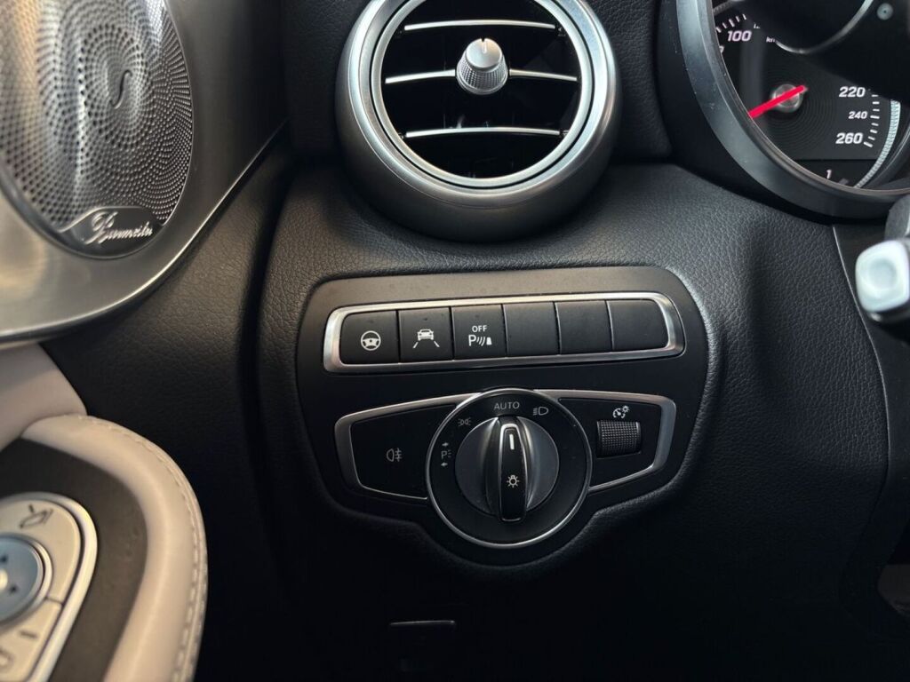 Mercedes-Benz GLC 2017 Musta