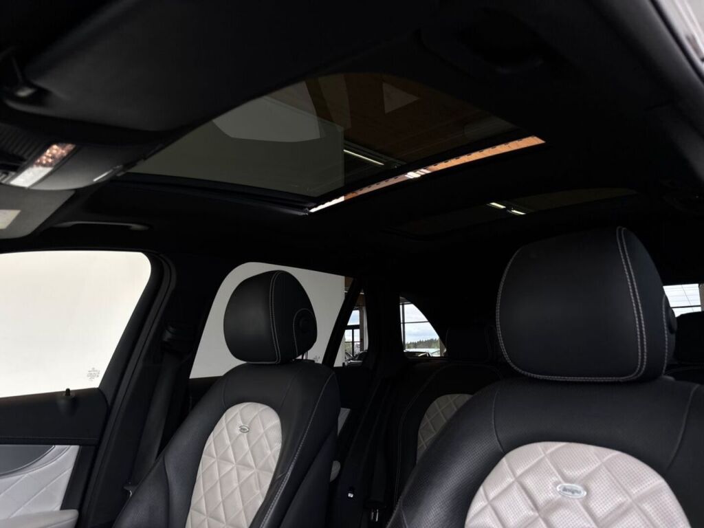 Mercedes-Benz GLC 2017 Musta