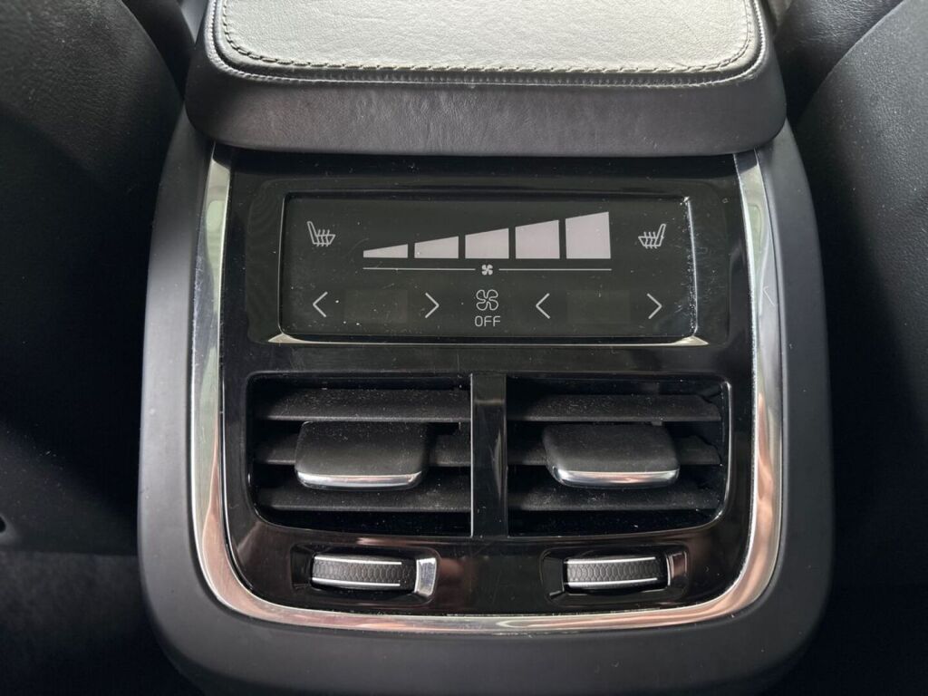 Volvo XC90 2016 Harmaa
