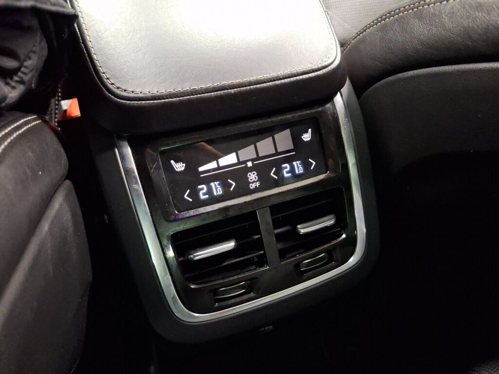 Volvo XC90 2016 Harmaa