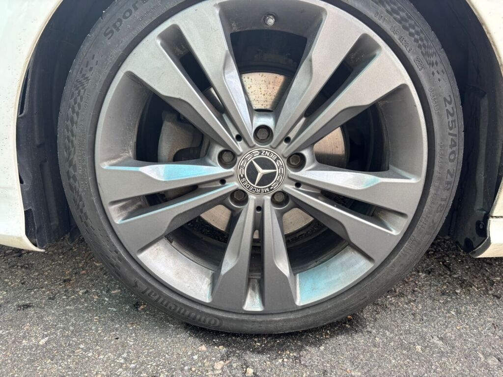 Mercedes-Benz CLA 2019 Valkoinen