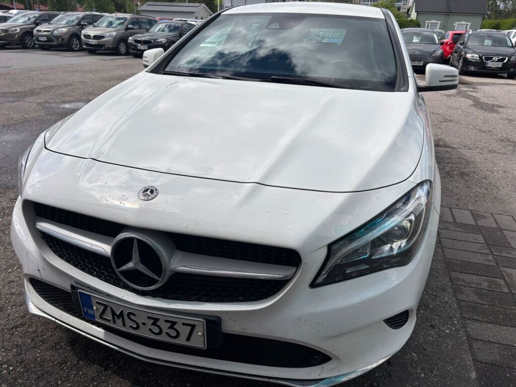 Mercedes-Benz CLA 2019 Valkoinen
