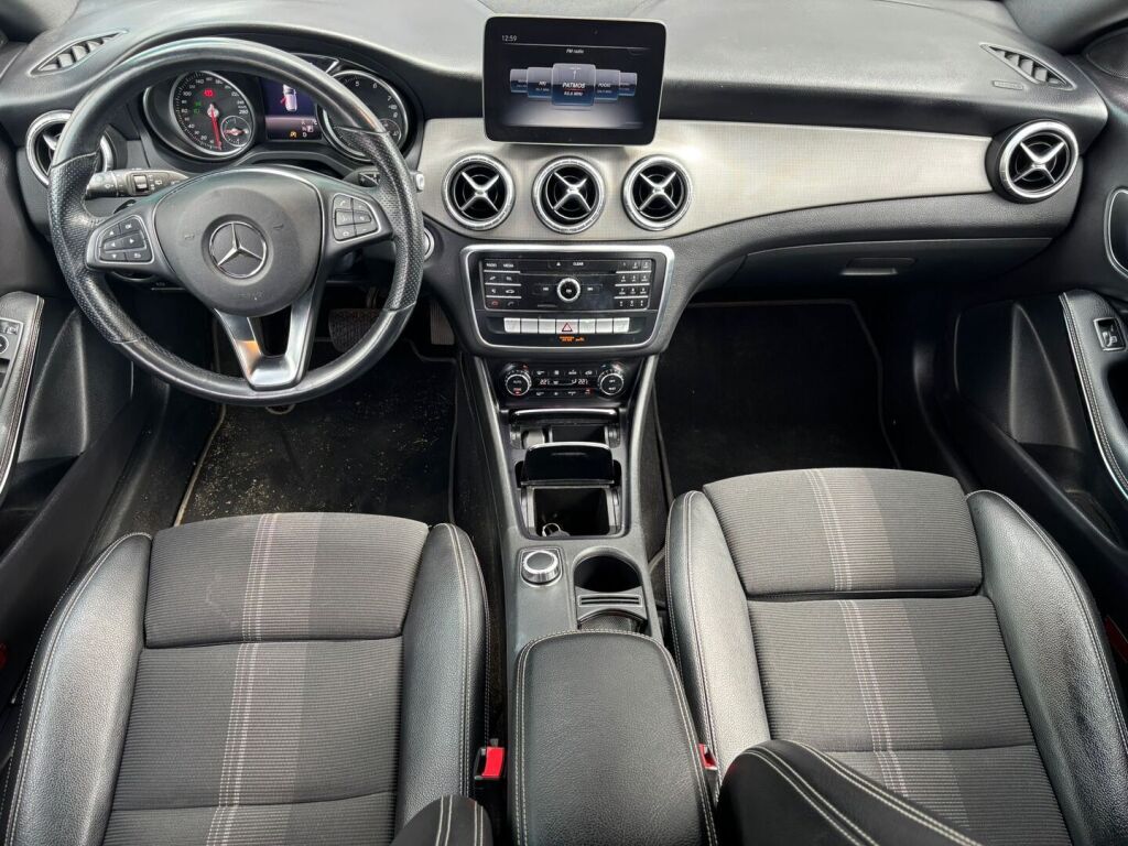 Mercedes-Benz CLA 2019 Valkoinen