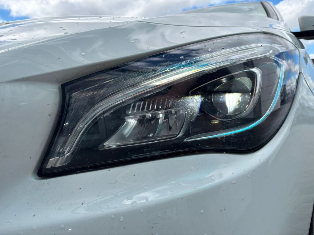 Mercedes-Benz CLA 2019 Valkoinen