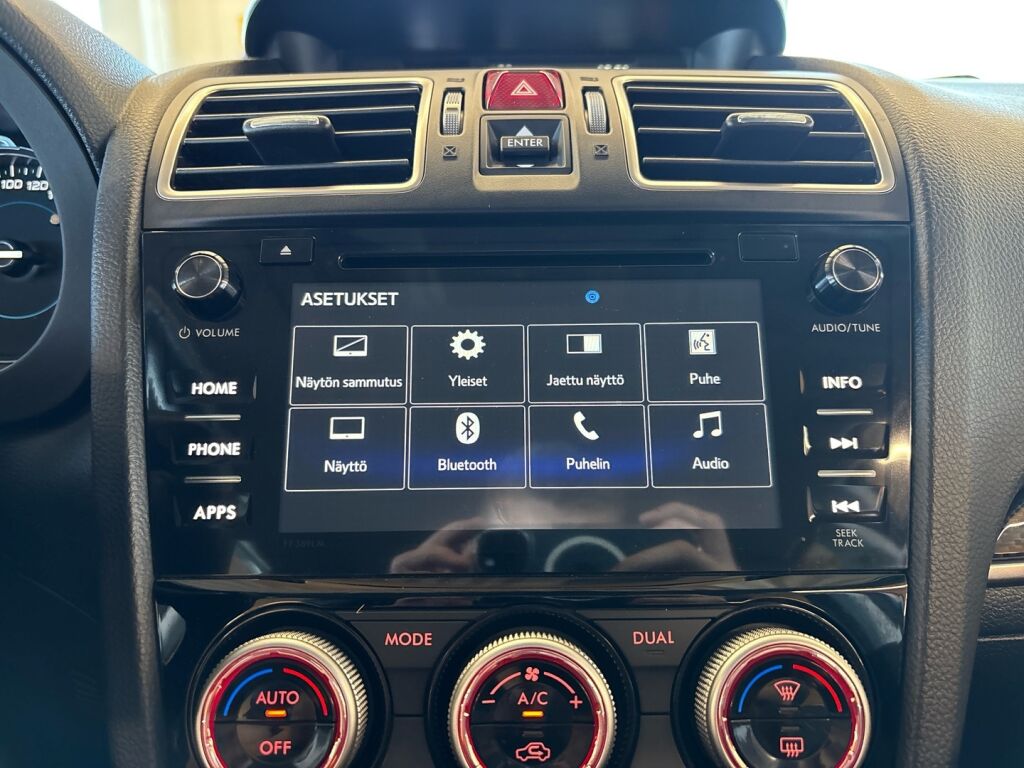 Subaru Forester 2019 Sininen