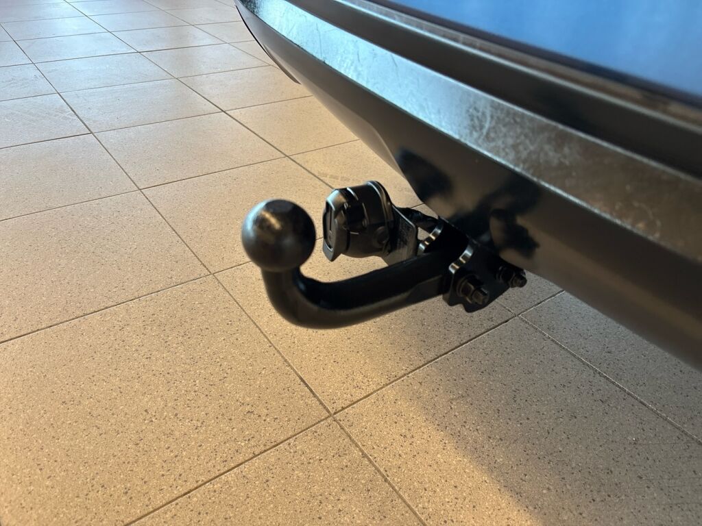 Subaru Forester 2019 Sininen