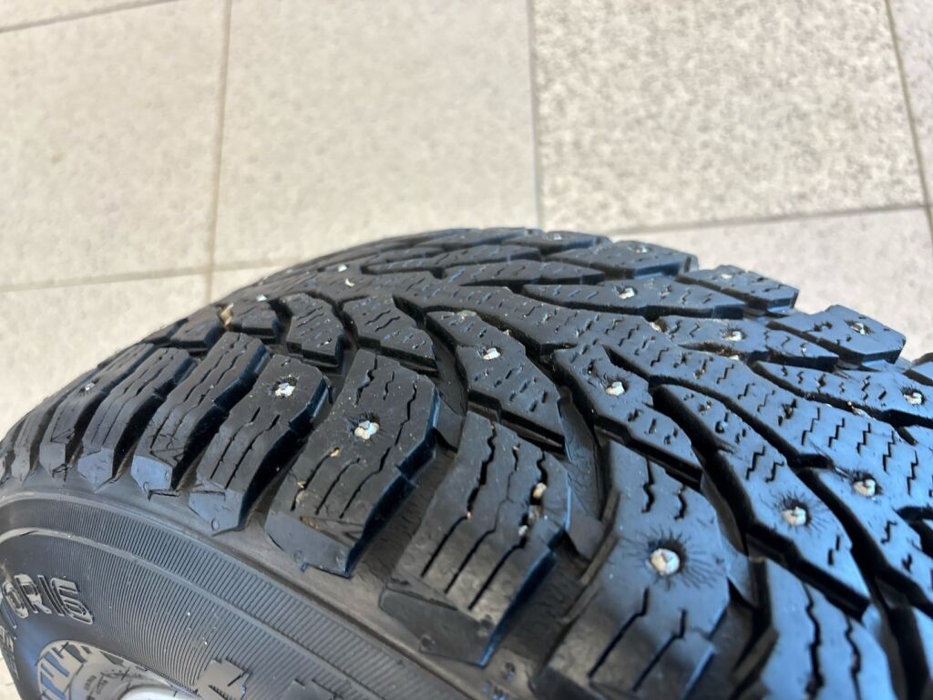 Subaru Forester 2019 Sininen