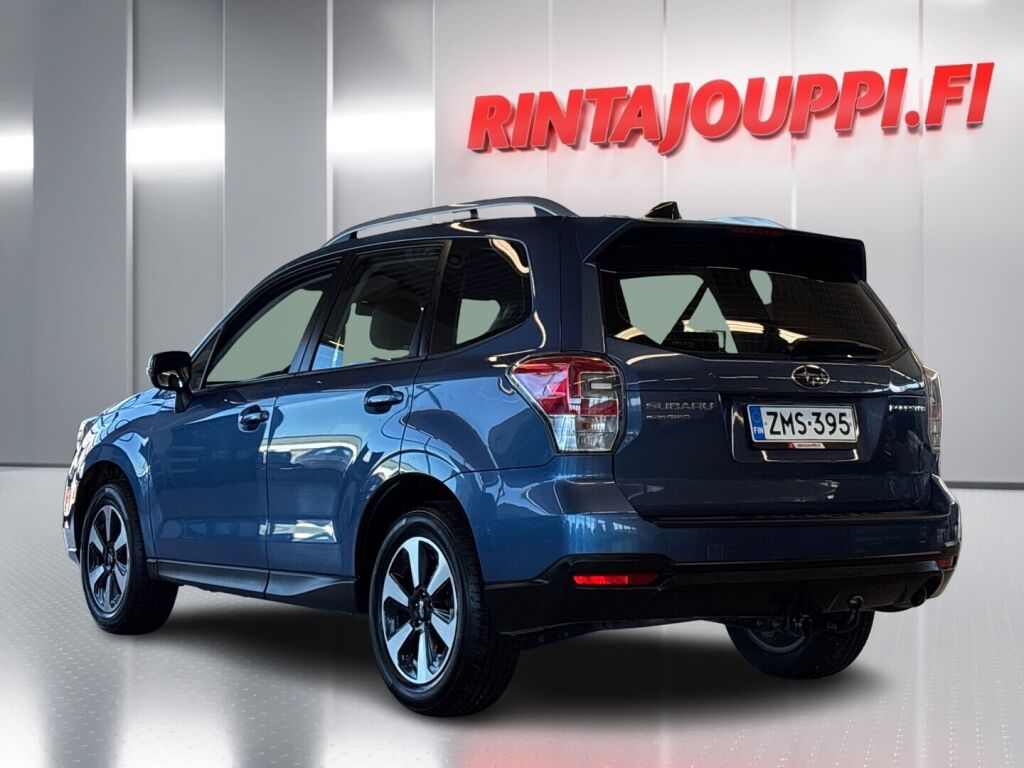 Subaru Forester 2019 Sininen