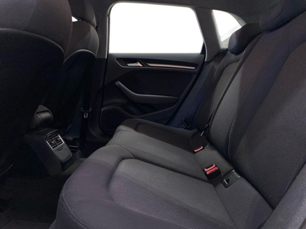 Audi A3 2019 Valkoinen