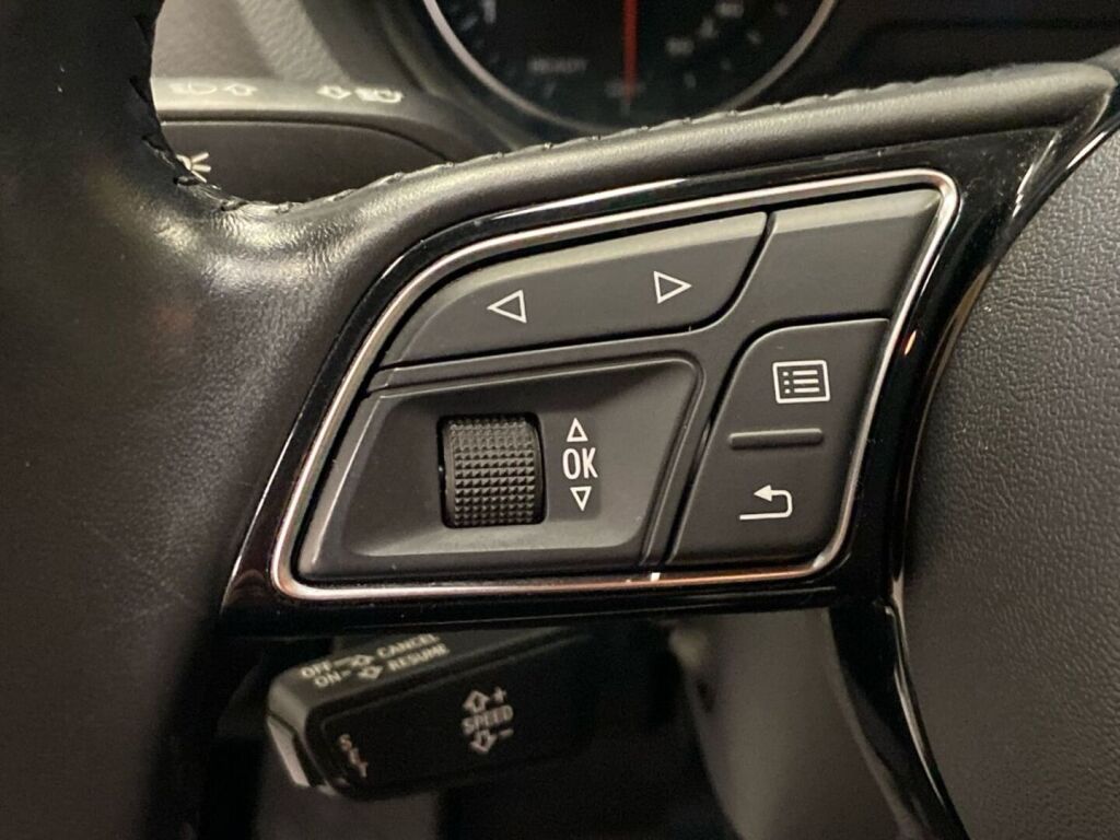 Audi A3 2019 Valkoinen