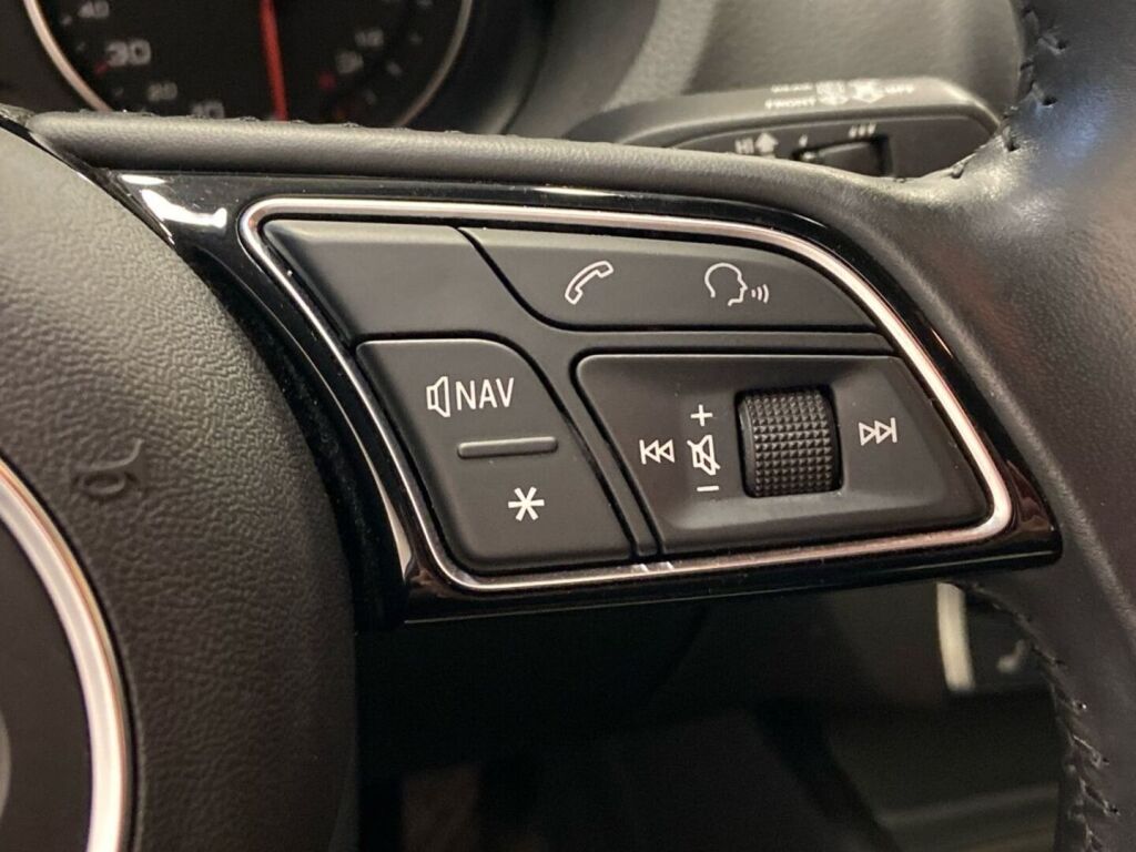 Audi A3 2019 Valkoinen