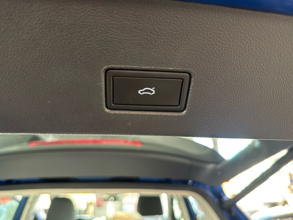 Volkswagen T-Roc 2019 Sininen