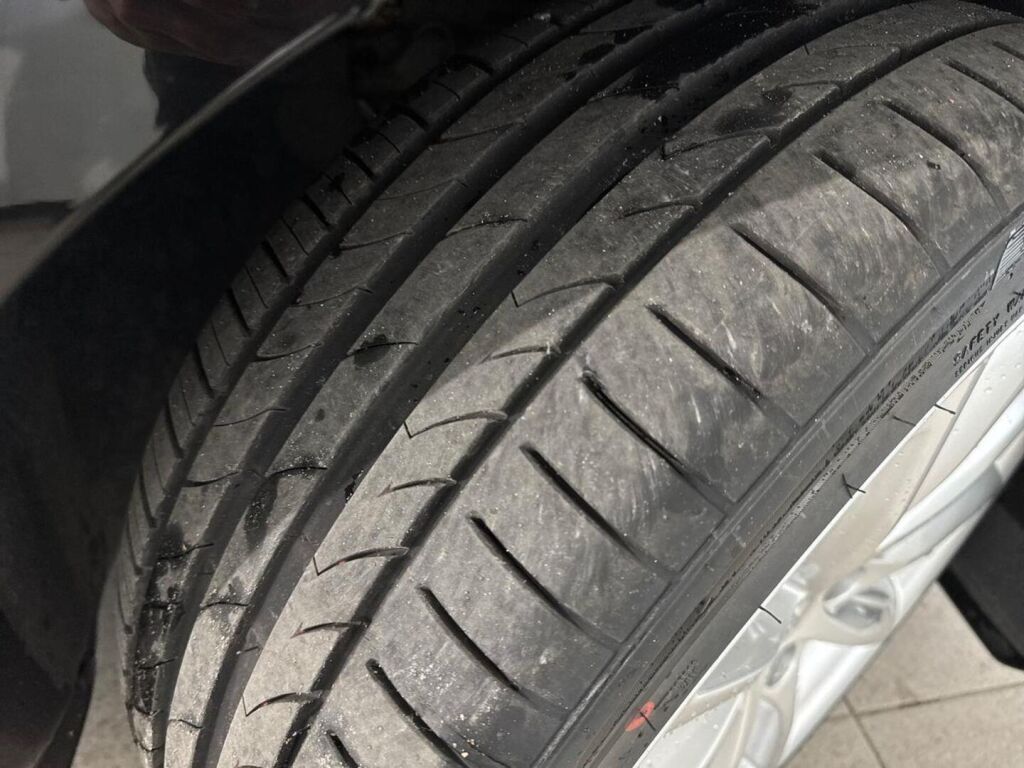 Tesla Model 3 2019 Musta