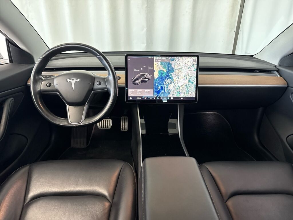 Tesla Model 3 2019 Musta