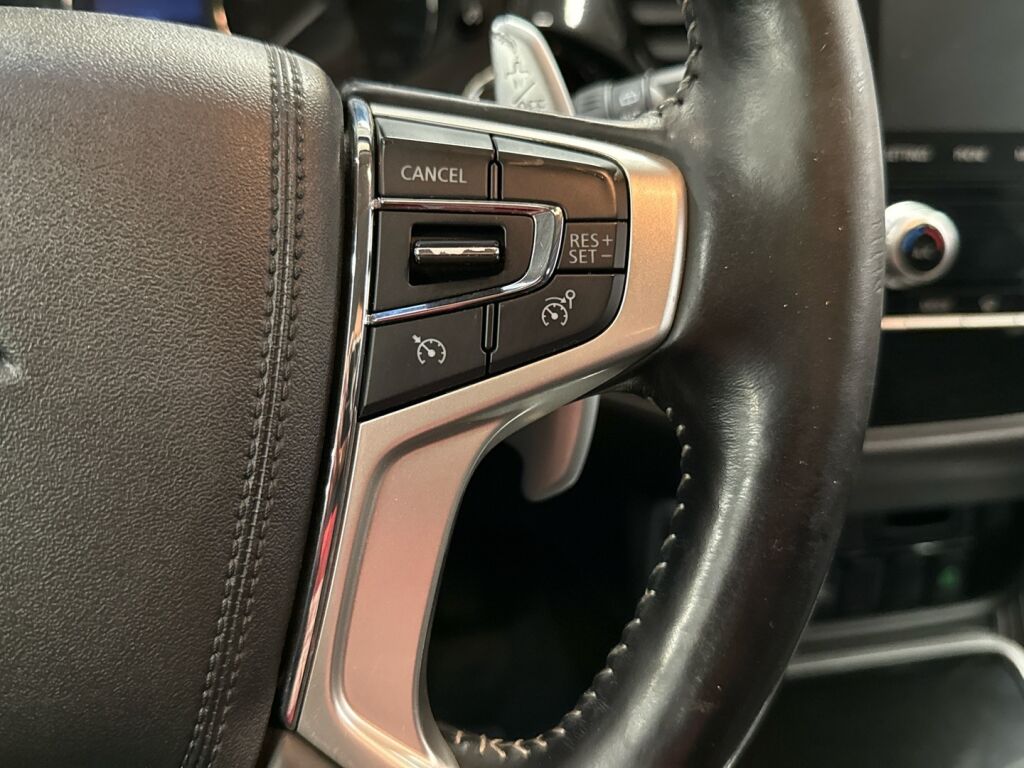 Mitsubishi Outlander PHEV 2020 Valkoinen