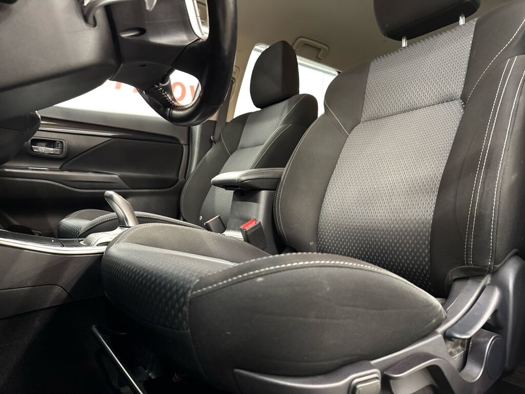 Mitsubishi Outlander PHEV 2020 Valkoinen