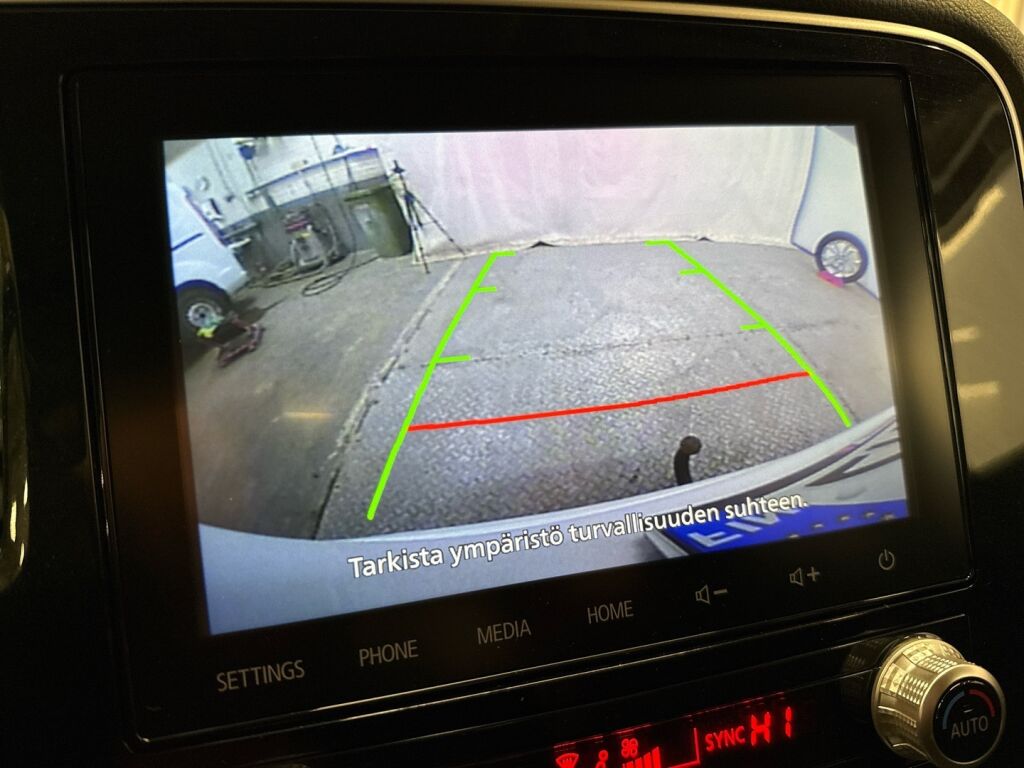 Mitsubishi Outlander PHEV 2020 Valkoinen