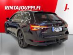 Skoda Superb 2020 Musta
