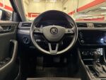 Skoda Superb 2020 Musta