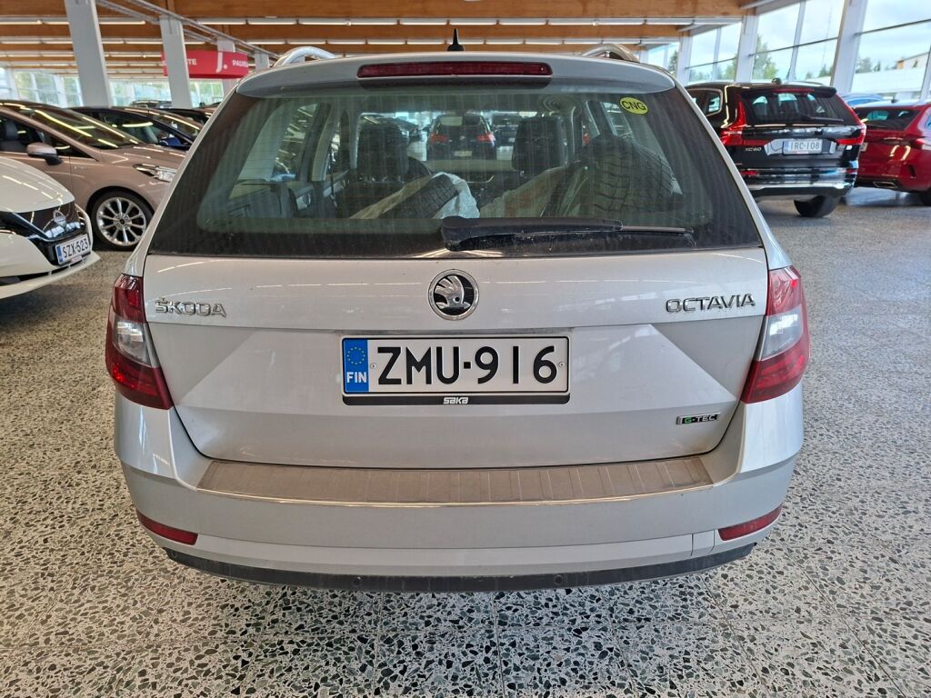 Skoda Octavia 2020 Harmaa
