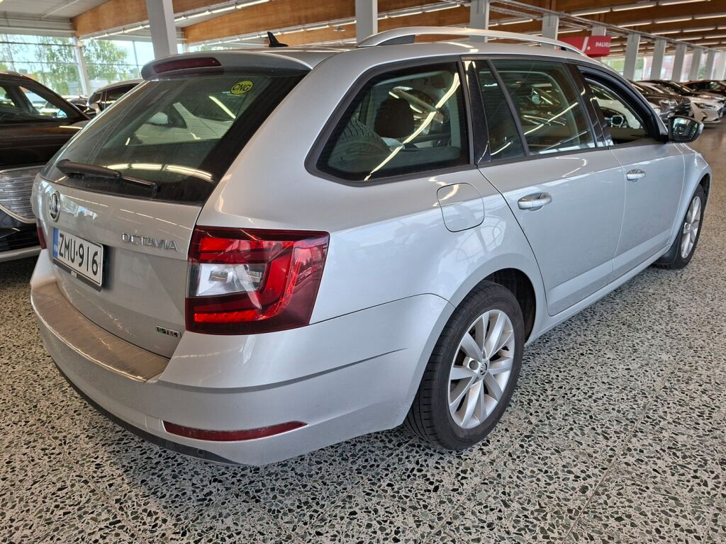 Skoda Octavia 2020 Harmaa