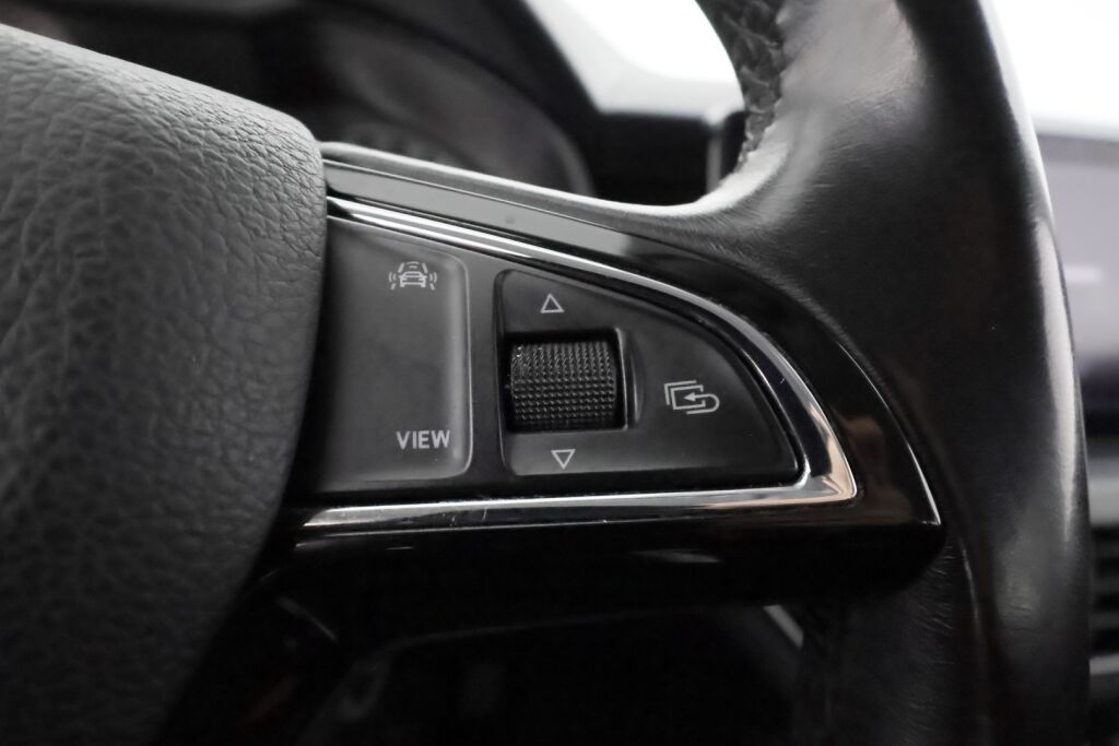 Skoda Scala 2020 Musta