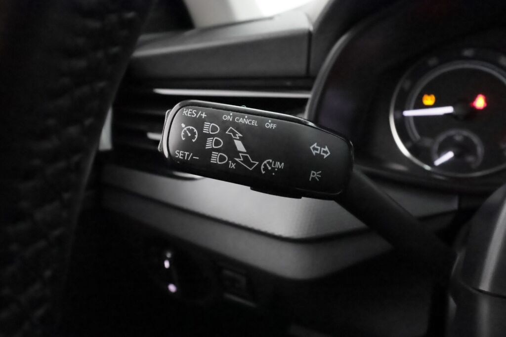 Skoda Scala 2020 Musta