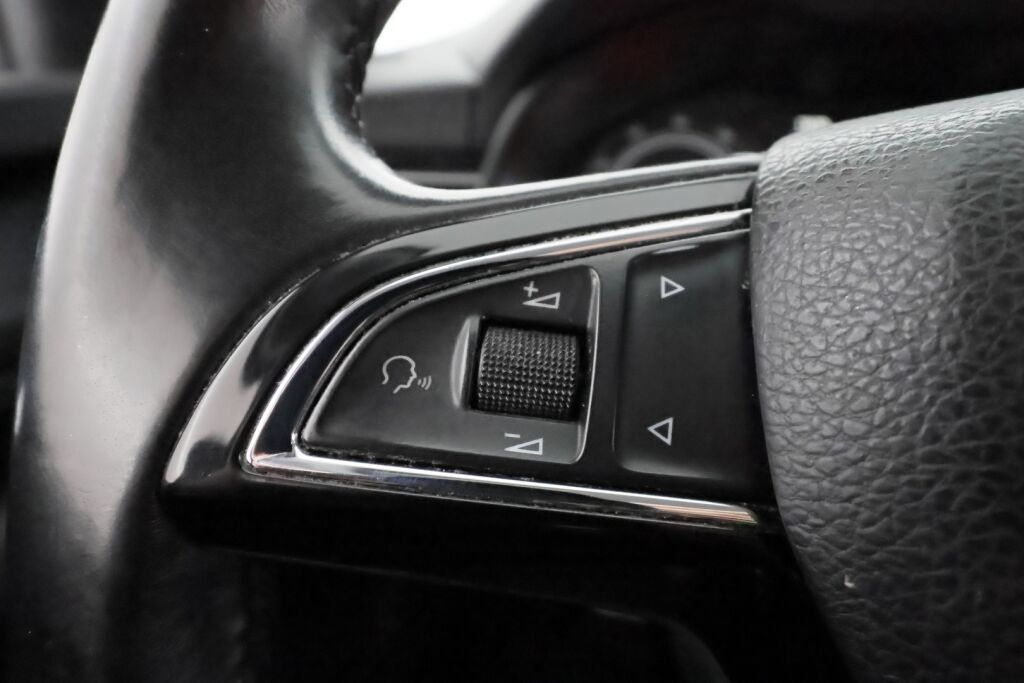 Skoda Scala 2020 Musta