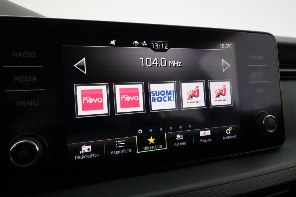 Skoda Scala 2020 Musta