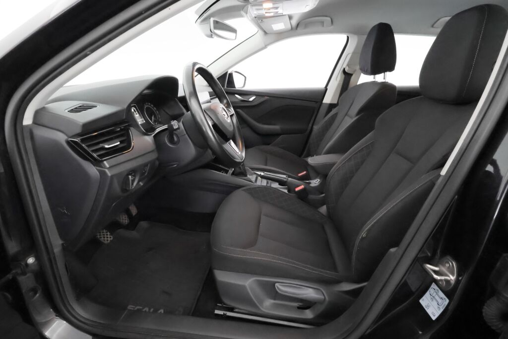 Skoda Scala 2020 Musta