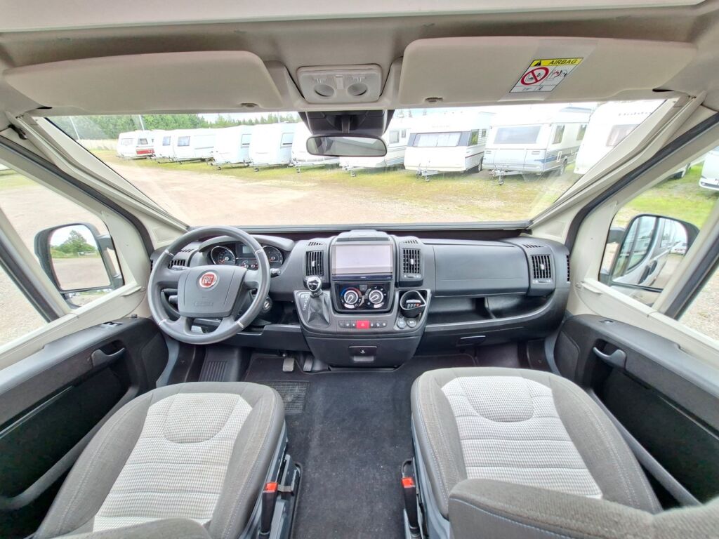 Adria Twin Supreme 640 SLB 2020 Harmaa