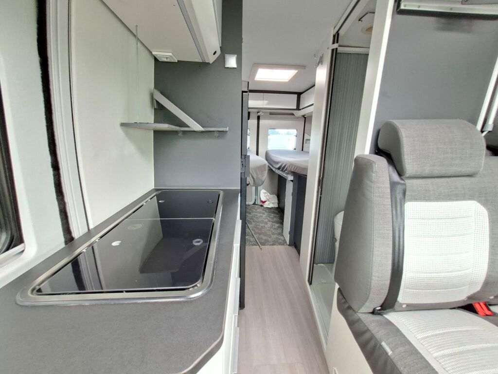 Adria Twin Supreme 640 SLB 2020 Harmaa