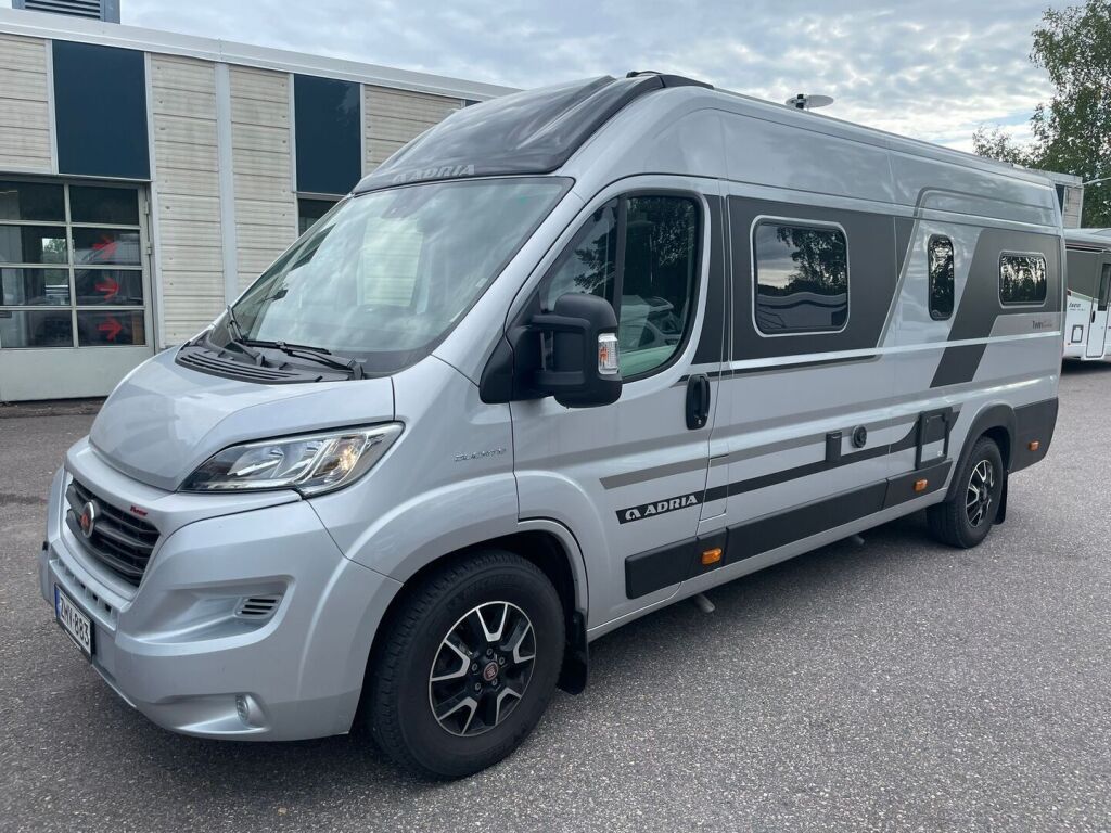 Adria Twin Supreme 640 SLB 2020 Harmaa