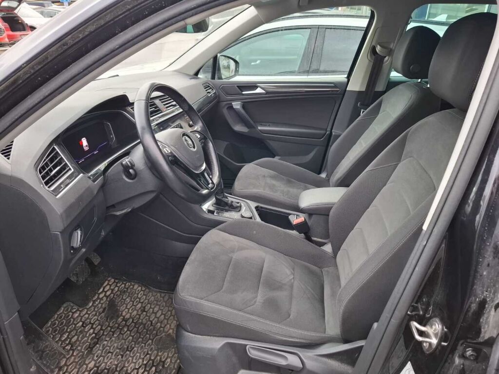 Volkswagen Tiguan 2020 Musta