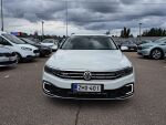 Volkswagen Passat 2020 Valkoinen