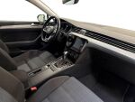 Volkswagen Passat 2020 Valkoinen