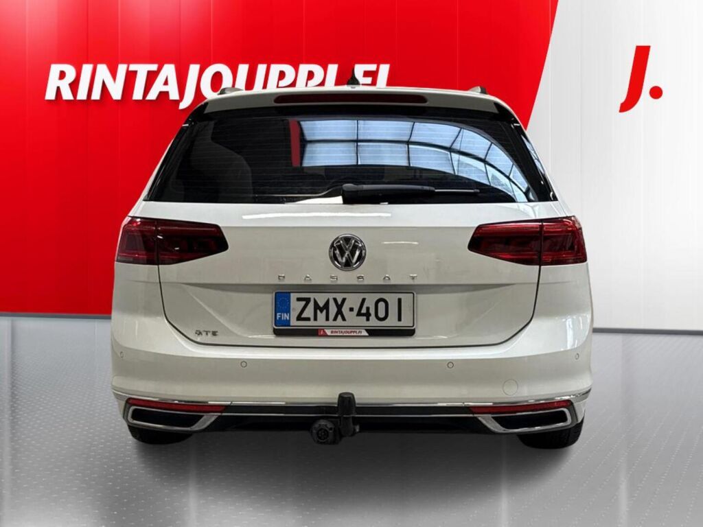 Volkswagen Passat 2020 Valkoinen