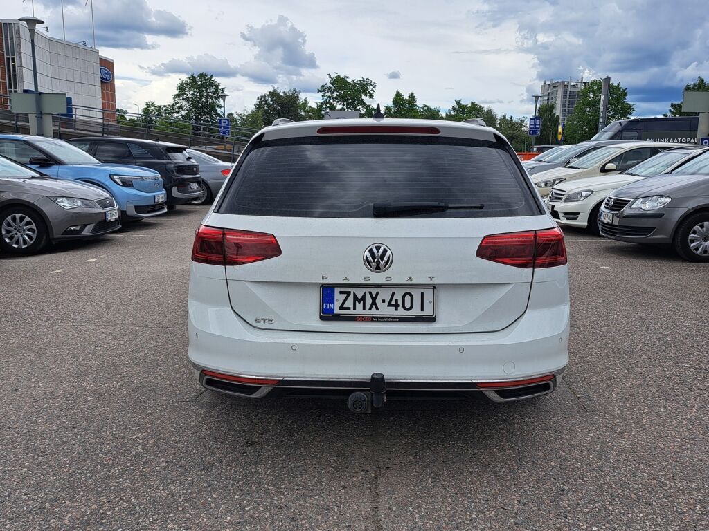 Volkswagen Passat 2020 Valkoinen