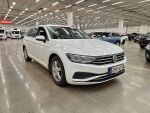 Volkswagen Passat 2020 Valkoinen