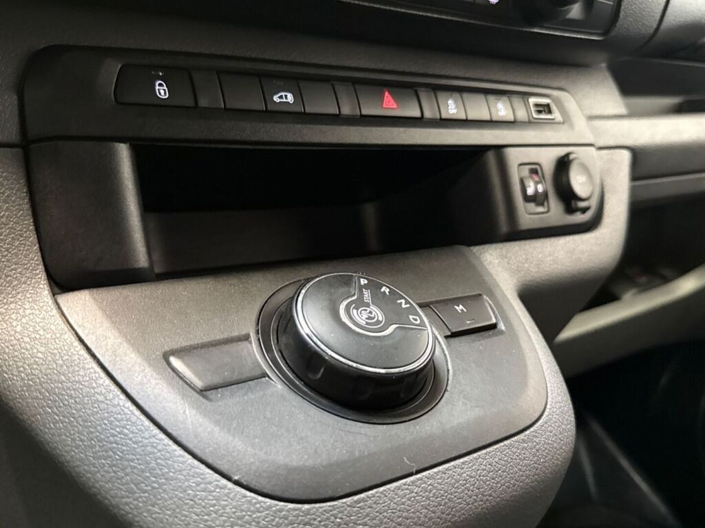 Toyota Proace 2020 Valkoinen
