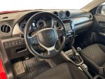 Suzuki Vitara 2020 Punainen