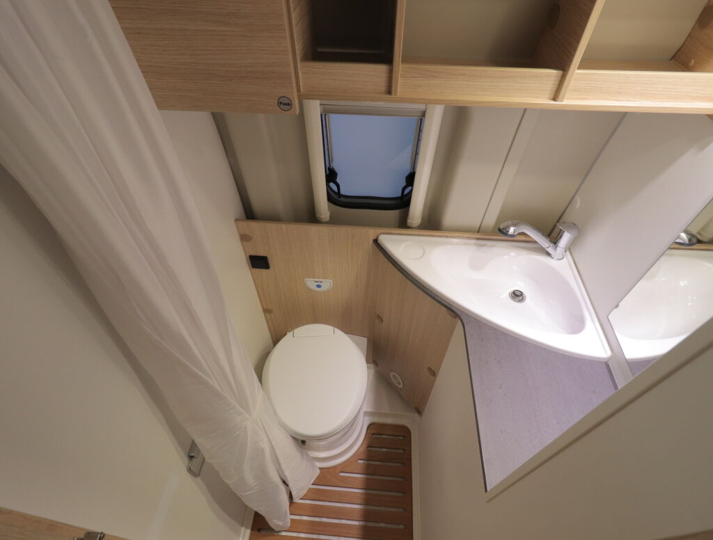 Sunlight CLIFF 600 2020 Valkoinen