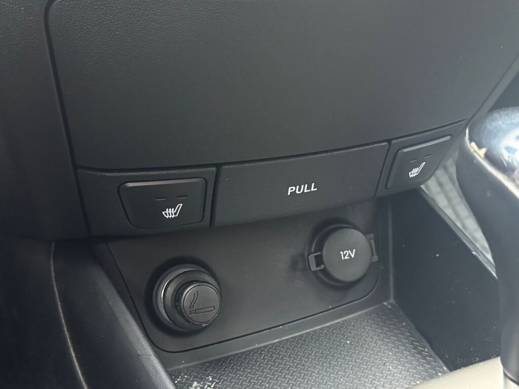 Hyundai i30 2008 Sininen