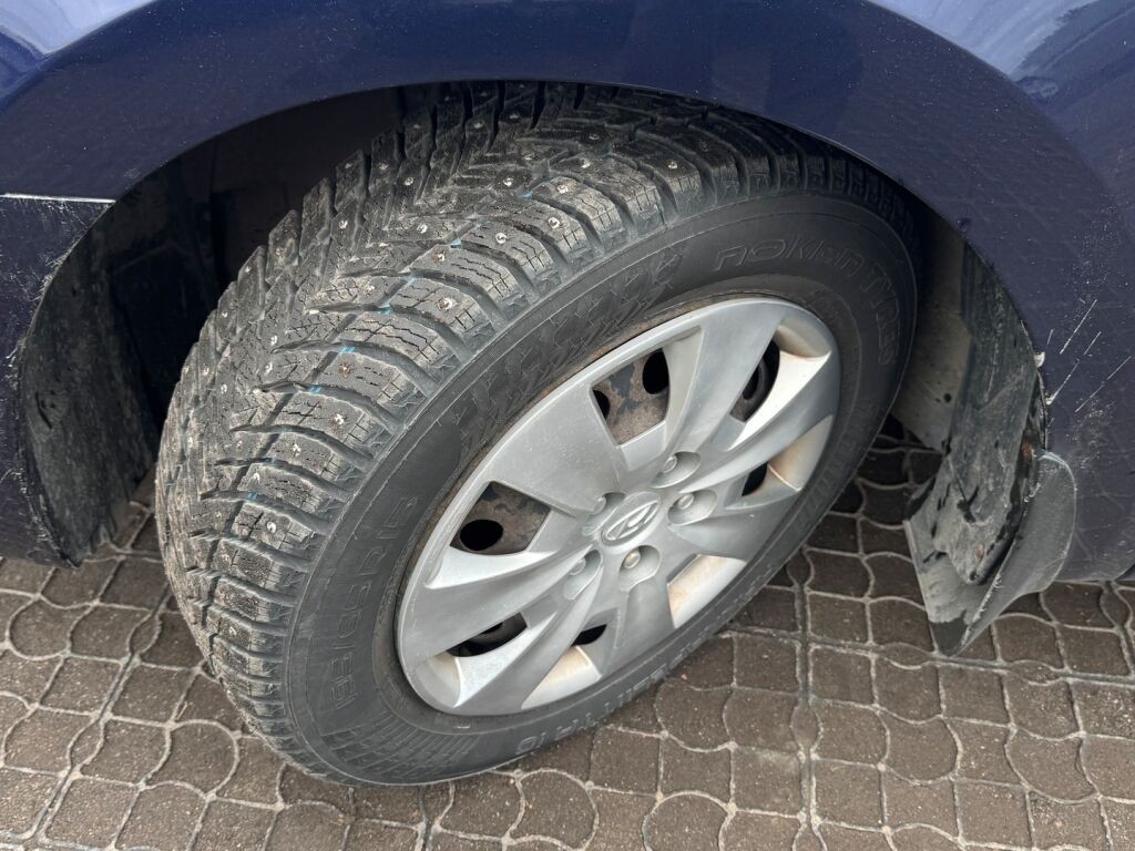 Hyundai i30 2008 Sininen